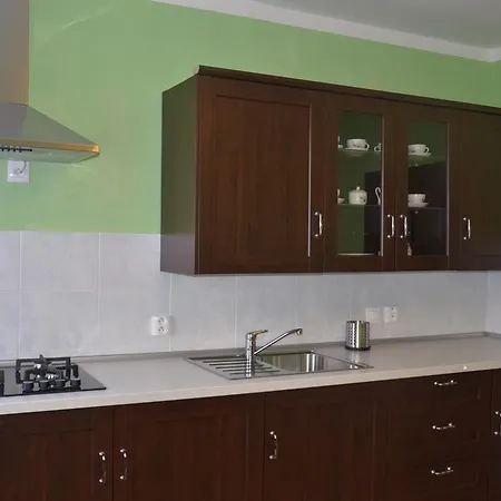מלון דירות Star Lux 4*